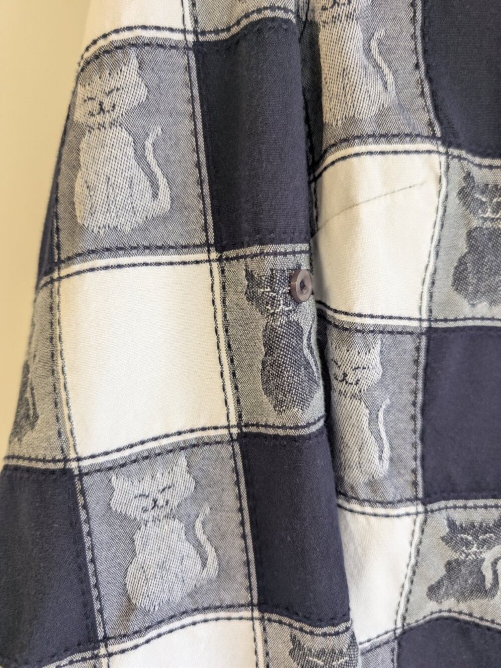 Carroll Reed Checkerboard Cat Print Button Down Top - Picture 3 of 8